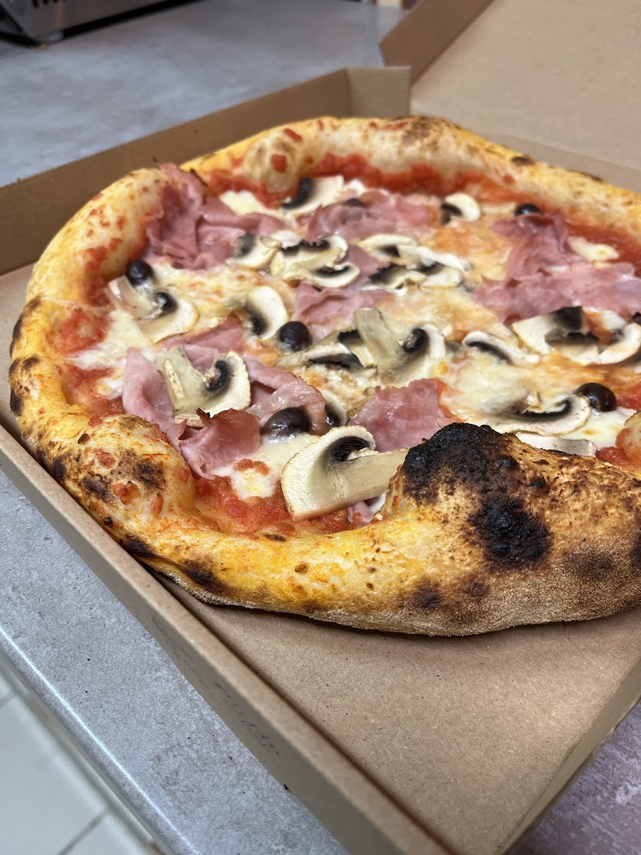 Ciccio Pizzeria Fayence-8